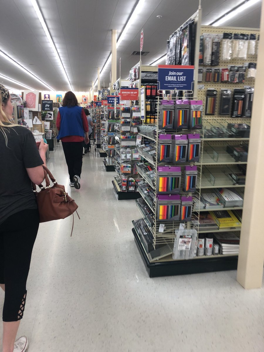 ktoney94's tweet photo. Is going to Hobby Lobby drunk as bad as going to church drunk?  Cause I’m feelin guilty 😬😂 https://t.co/2fJTtbykEF