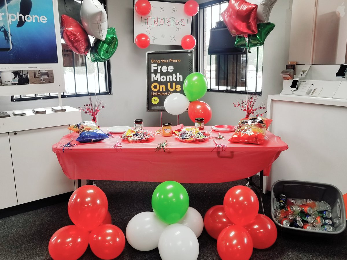 SBCprepaid's tweet photo. #cincodeboost from concord mills, Salisbury,  and n cannon 😎😍🎉🎉🎉🔥 celebrating cinco de mayo the right way !!! @FrankDeleon_VIP @SamBSPG @ssweet1122 @christrippVIP https://t.co/LRv5WE85VU