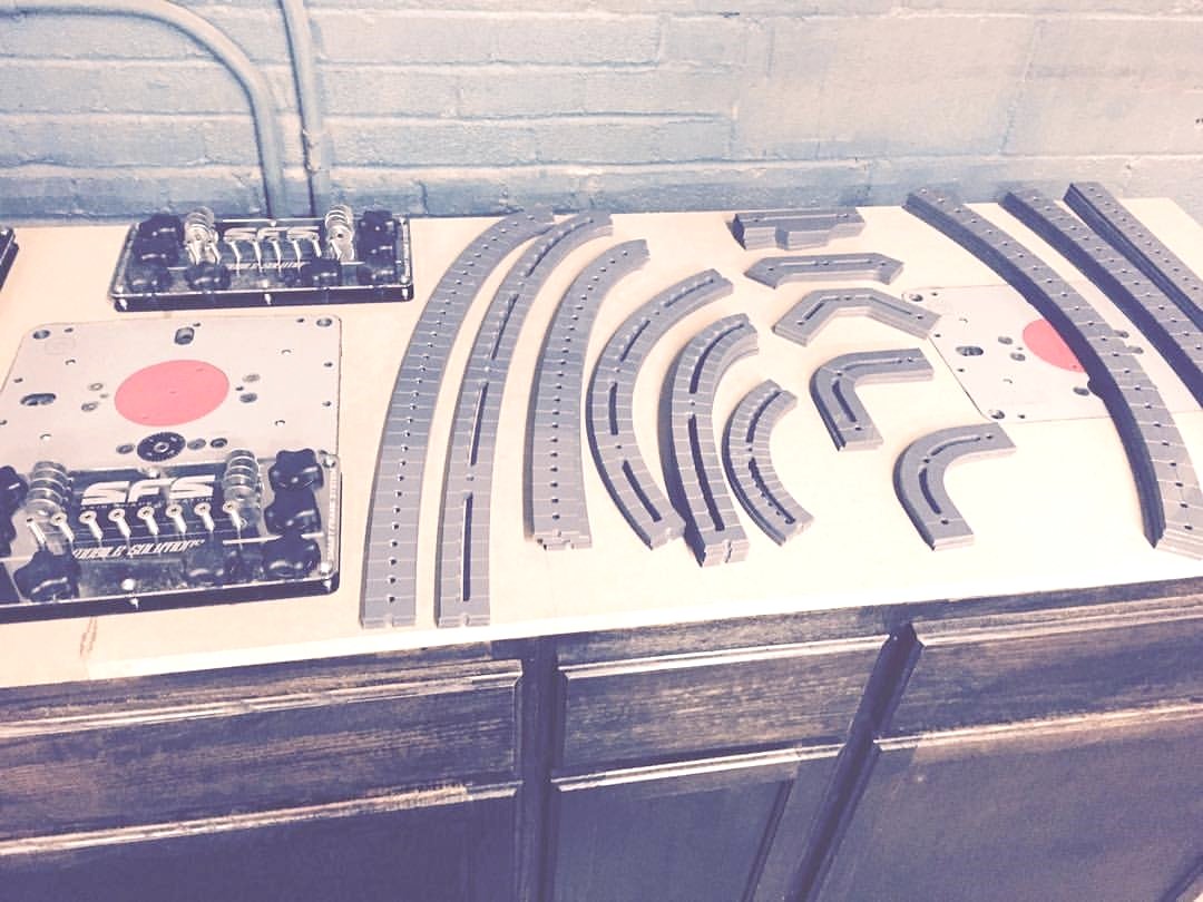 carstereopa's tweet image. My smart frame system came. It's Christmas early thanks #mobilesolutions #msfabarmy #msfabtech it all didn't fit in the picture hahaha

Are you looking for the best Car Audio Customization &amp;amp; Window Tint Shop in the Pittsburgh, PA area? Give us a call today at (412) 253-4442
#f