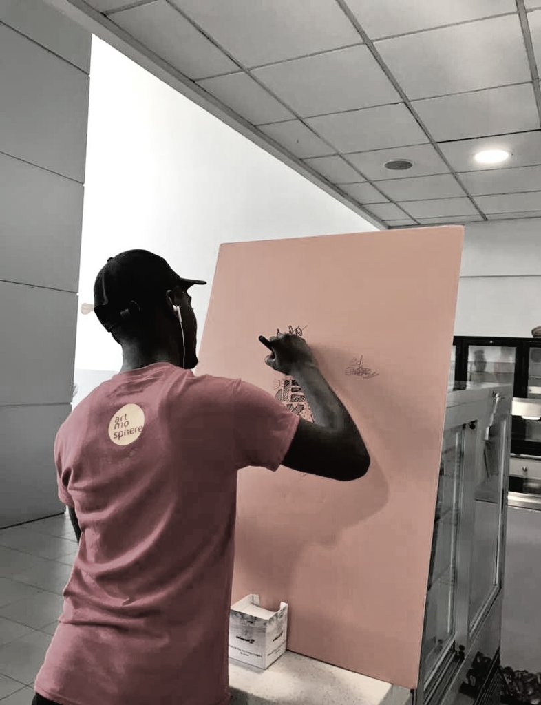 _kayjustice's tweet photo. Represented!! @dex_ghana
#artmosphere
#dexgh
#dexexperience
#dexaccra
#gh #accra https://t.co/0FvvIg3bIw