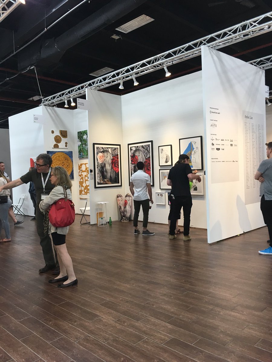 dmill_says's tweet photo. At an art show in Brooklyn. There’s so much culture. I’m so out of my element. https://t.co/fNXBuyvk5U
