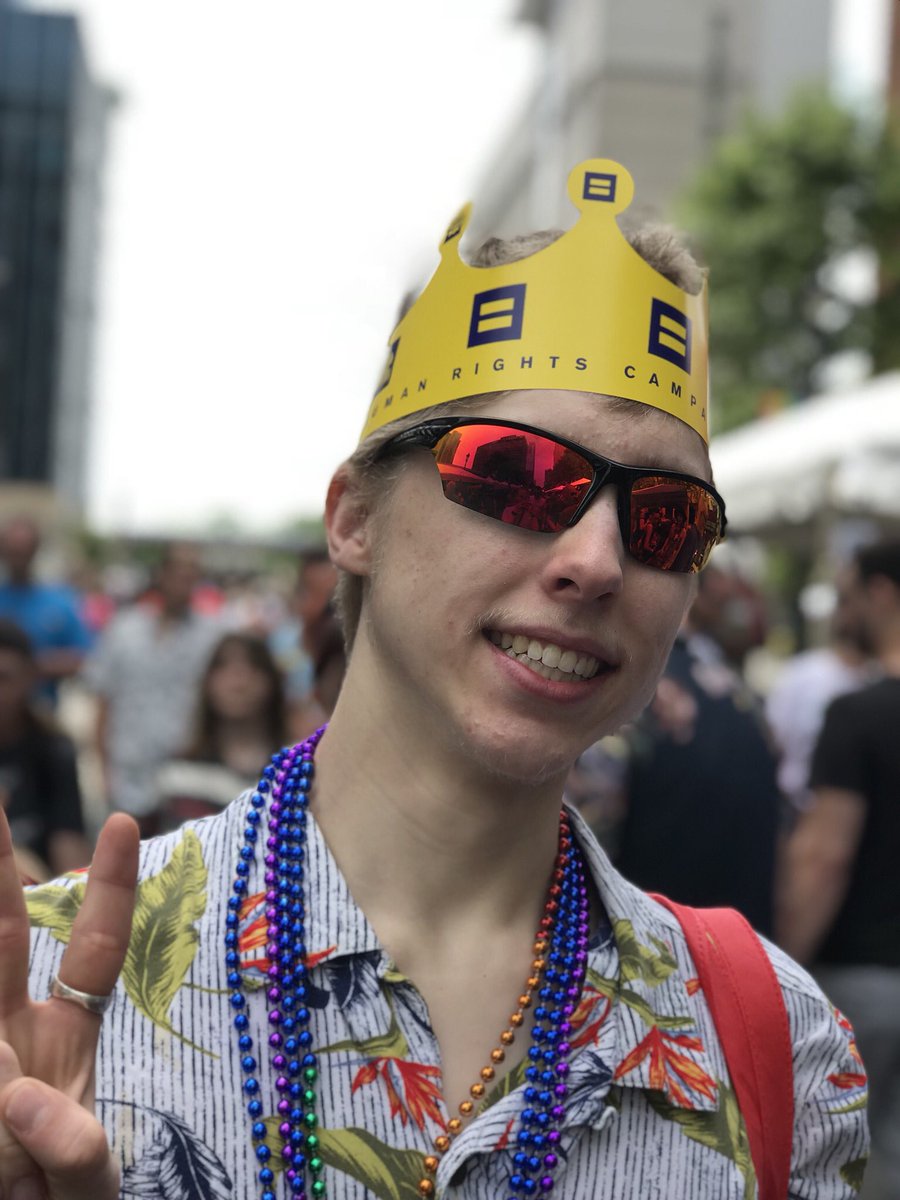 KaylaFlake1's tweet photo. Went to #OutRaleigh today and my heart rate only reached 180 💙 
#POTS #LGBT #HRC #HumanRightsCampaign #RaleighNC #WakeCountyNC #LetEqualityBloom #PosturalOrthostaticTachycardiaSyndrome #DysautonomiaAwareness https://t.co/tHcYhDIHXO