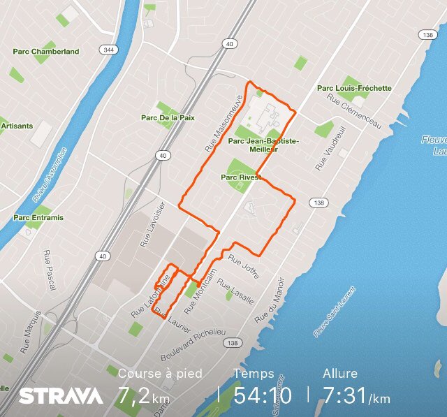 Polluxe's tweet photo. 7km pour les maladies rares #Cplz2018 #RunningForRare #CourirPourLesZebres #FondationSimonLeZebre #equipeformidable #courezottawa2018 #zizuoptics https://t.co/nrrY2dkS7O