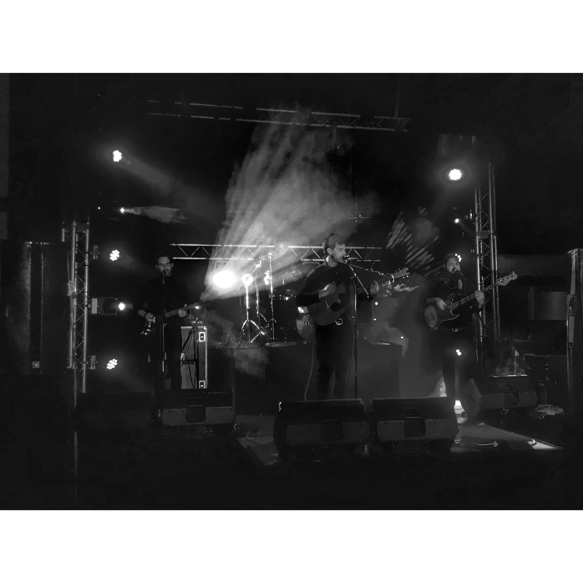 mymusicalmayhem's tweet photo. #Cockles debut performance @SNGband #BeautifulEvolution show

#SAmusic 
#LiveMusic
#BeautifulEvolution
#livemusicphotography 
#iphone7 
#iphone7photography https://t.co/OOFjETbiBN