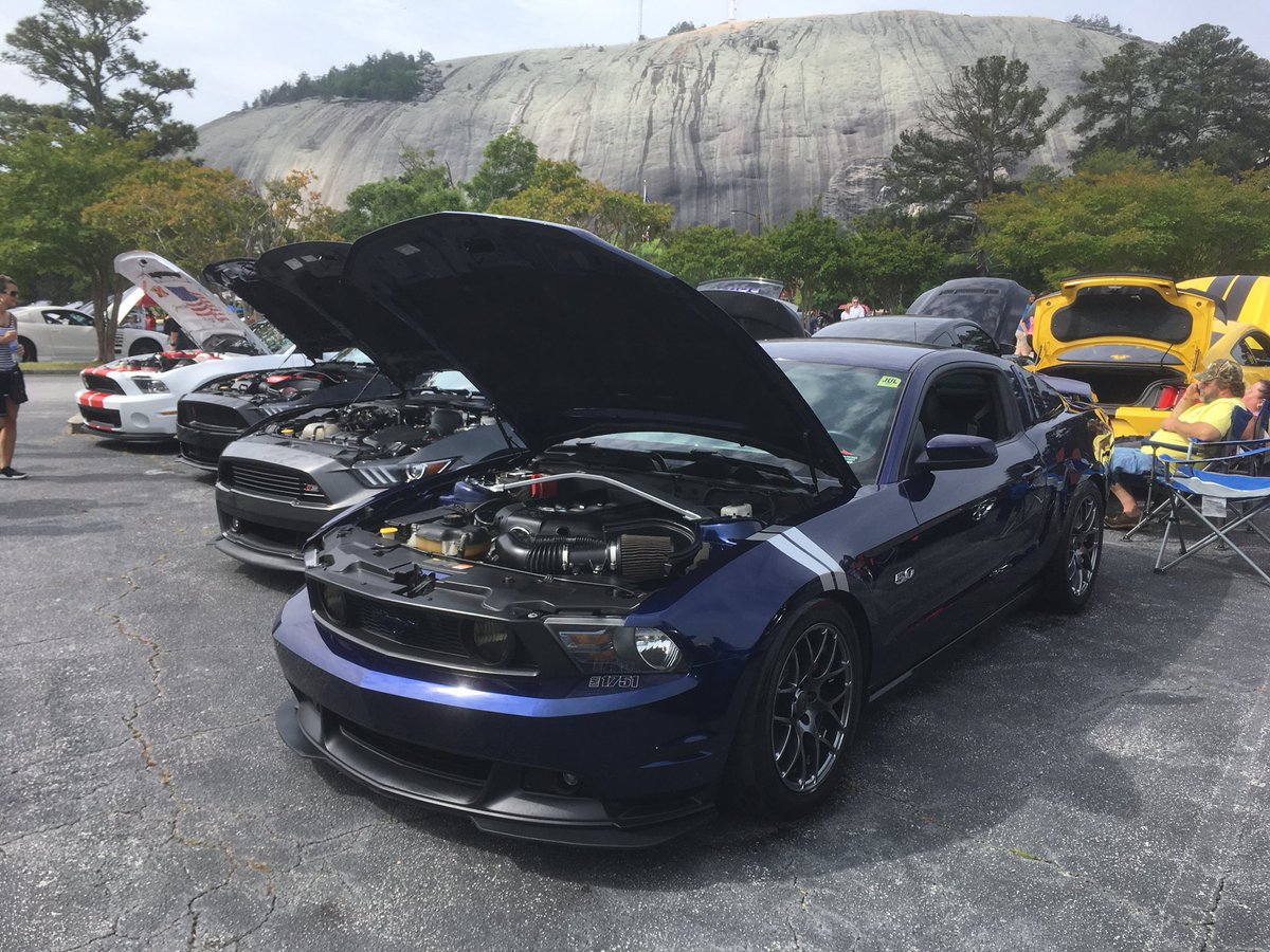 At Mustangs at the Mountain at Stone Mountain @itsMustangPorn @FordMustang @PowerStopBrakes @KONIshocks @modernmusclemmd @americanmuscle #carshow #mustang