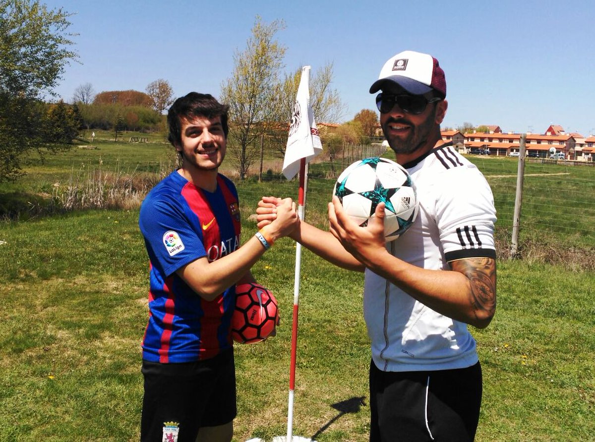 FootGolfPlay's tweet photo. El CLÁSICO DEL FOOTGOLF tendrá que resolverse mañana domingo
https://t.co/h5fGyzeAQa https://t.co/5bZX0kEOli