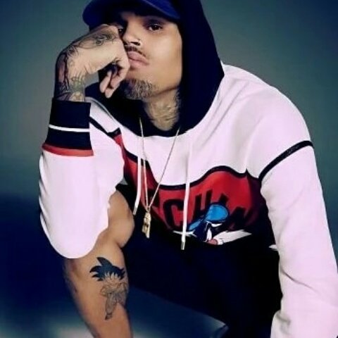  Happy birthday Chris brown I hope you enjoy your day     
