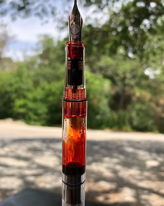 penjefe's tweet photo. Almost time for a refill! What ink would you put in it! #twsbieco #pens #penhabbit #penaddict #everydaycarry #penlife #penjefe #travelersnotebook #fieldnotes #blessed #fountain-pens #childofgod https://t.co/BDHrNWLgcg https://t.co/vqi345v8QA