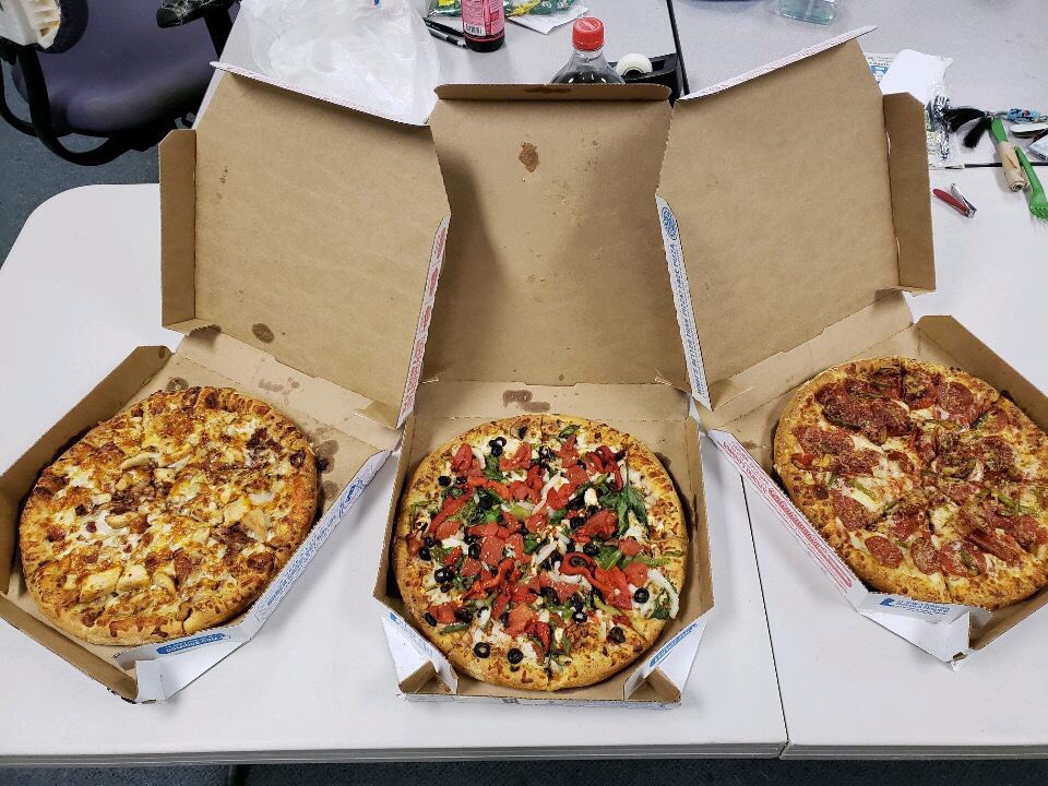 VTSWAT's tweet photo. Pizza celebration after another Successful month and a Stong start to May with a 5x6 yesterday! #ourNE #beastinthenortheast #WalshWarriors @MagicMike802 @CarolWalsh01 @ncookson01 @thenewrossgb @alwaysunnyin_LA https://t.co/wbBhcKexWG