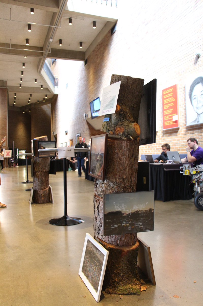 mikelsx_liu's tweet photo. Donβt miss the art exhibition at #Kanehall today, they are #SciArt #scicomm of #nature and #human by @tylersingung #TEDxUofW #Moonshot @uwpoe @UWEnvironment #envir492 https://t.co/MCsPceKuc8