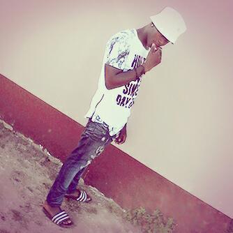 MadibaKevin's tweet photo. Kevin Dlaminie yimi loyo https://t.co/P2pihmSUTi