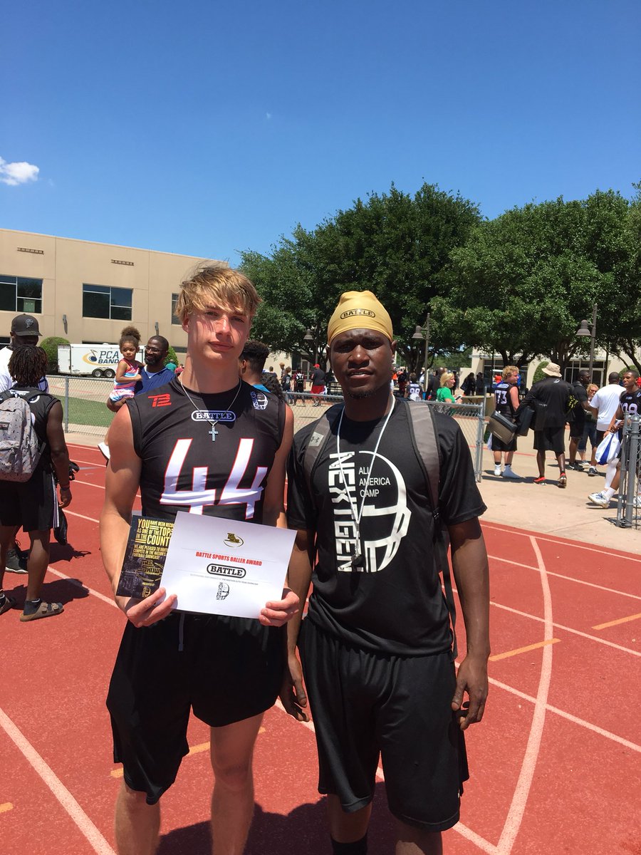 Landonsamson1's tweet photo. Great time at the #nextgen got invited to the show in Atlanta and got the battle baller award #freaklist @NextGenAACamp https://t.co/0UjUrX9Bo4