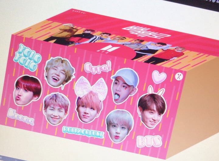oppaboxstore's tweet photo. Lançamento exclusivo Box de Pepero ✅ Deixe aqui sugestões de grupos ou algo relacionado á Coreia p/ criarmos vários modelos lindos! Agradecemos a colaboração de vocês! ❤️ https://t.co/XDRW2hrtfQ