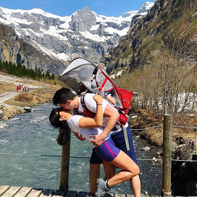 WineWithKat's tweet photo. Our signature move, now with more baby 😂 #daveandkatadventures #dipkiss .
.
.
.
.
#adventureswithetienne #sixtferacheval #frenchalps #mountains #mountainlife #France #osprey #ospreypacks .
.
.
.
.
#babyjetsetter #traveltheworld #travelgram #travelwit… https://t.co/ZkVt3kNGOh https://t.co/WGQ5AD1XxB