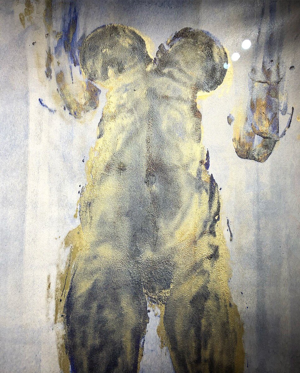ChanceArtInc's tweet photo. #Tefaf 2018 #NewYork #Amazing #ArtFair #Love this #YvesKlein #Artpiece #ANT55 https://t.co/c8Cv7YftgW