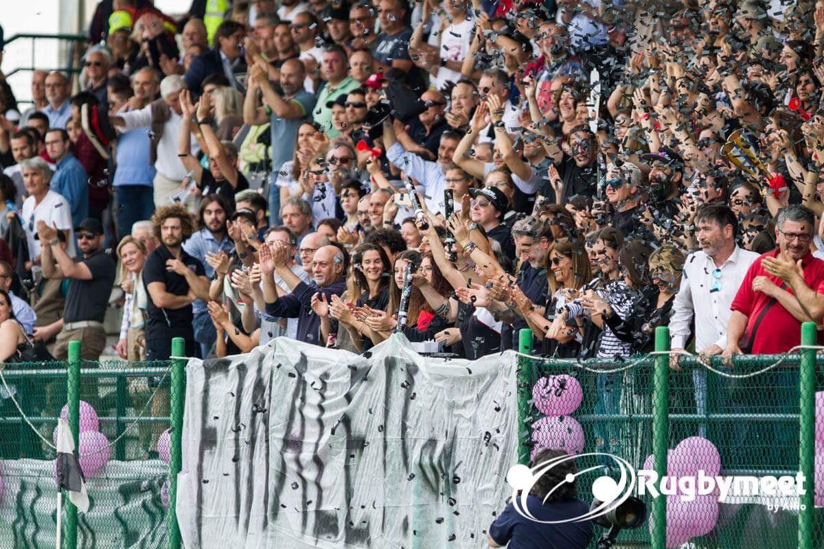 Rugbymeet's tweet photo. Il #PetrarcaRugby Γ¨ la prima finalista di #Eccellenza π€π
#FiammeOro battute 24-10 in #semifinale #gara2
#playoff #PADvFOR #petrarca #neri #rugby #rugbymeet #rugbylove #faccedarugby #rugbyfamily #rugbylife #rugbytime #rugbyplayer #rugbyday #rugbyfield #rugby4life https://t.co/1jk8urPa50