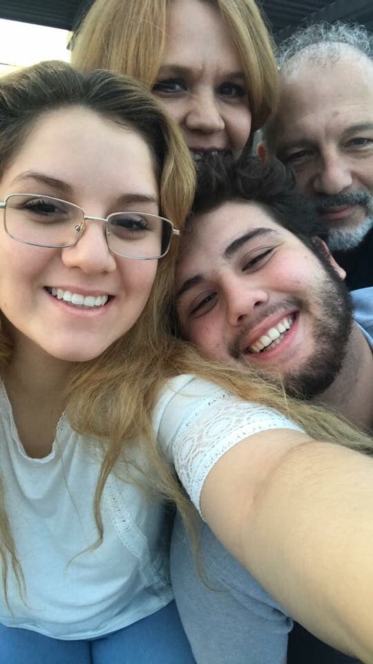 arturo_william8's tweet photo. What can I say? I love my family. ❤️ https://t.co/LQ1UHU7KKx