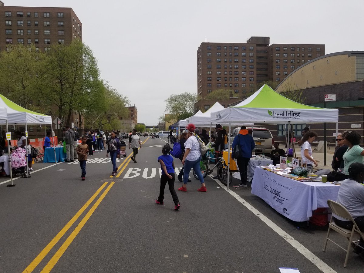 HlthCareChoices's tweet photo. Awesome event today at the 3rd Annual Wellness Fest hosted by @HSBrooklynCAN. We made so many connections and are looking forward to welcoming new patients info the HCC family. #ValueCHCs #BKCAN https://t.co/PsJIYz4Ftf