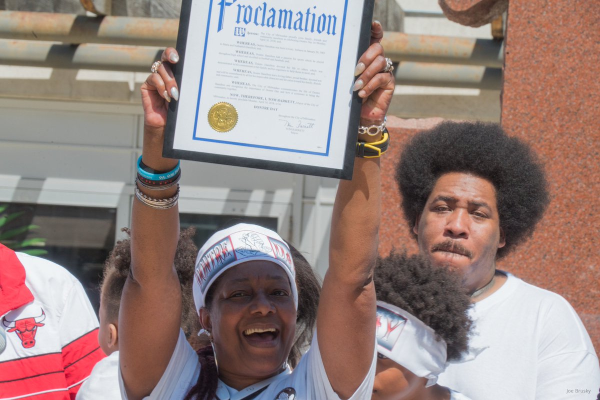 Joseph Brusky (@josephbrusky) on Twitter photo .<a href="/MrsShug/">Maria Hamilton</a> Maria A. Hamilton holds up Milwaukee Mayor Tom Barrett's proclamation declaring today #DontreDay at Red Arrow Park, where her son Dontre was killed by a police officer in April of 2014.
#Justice4Dontre .<a href="/MrsShug/">Maria Hamilton</a> Maria A. Hamilton holds up Milwaukee Mayor Tom Barrett's proclamation declaring today #DontreDay at Red Arrow Park, where her son Dontre was killed by a police officer in April of 2014.
#Justice4Dontre