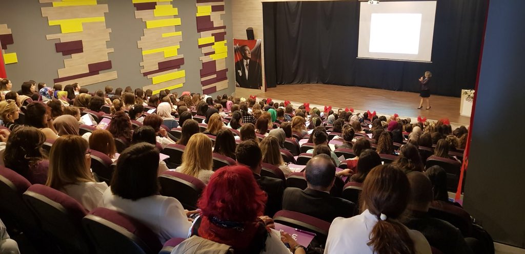nilcicek's tweet photo. #okulöncesieğitimindefarklıyaklaşımlarkonferansı ! Bursalı öğretmenlerimizle buluştuk. Yoğun katılım için çok teşekkür ederiz.Bugünün planlamasında emeği geçen Sn. @MyildizBrs ve Bursa Uğur ekibine de tekrar  çok teşekkür ederiz🙏🏻 @EnverYucel @nevzatkulaber @MyildizBrs @ddmpyr https://t.co/NAmJEg02z0