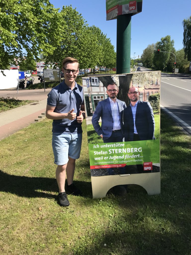 ahrens_theo's tweet image. Unterwegs für Stefan Sternberg! #landratswahlkampf #bestermann #jusoslup #wirfürlup