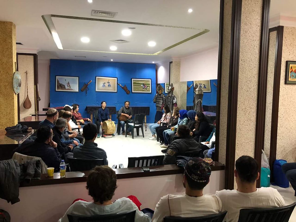 anokder's tweet photo. Hırslardan uzak, muhabbet ve keyfe yakın olan An-Ok Türk Okçuluğu Şenliği hava durumuna rağmen bizimle olan dostlarımız ile birlikte devam etmekte.. https://t.co/fGeMOC66JO