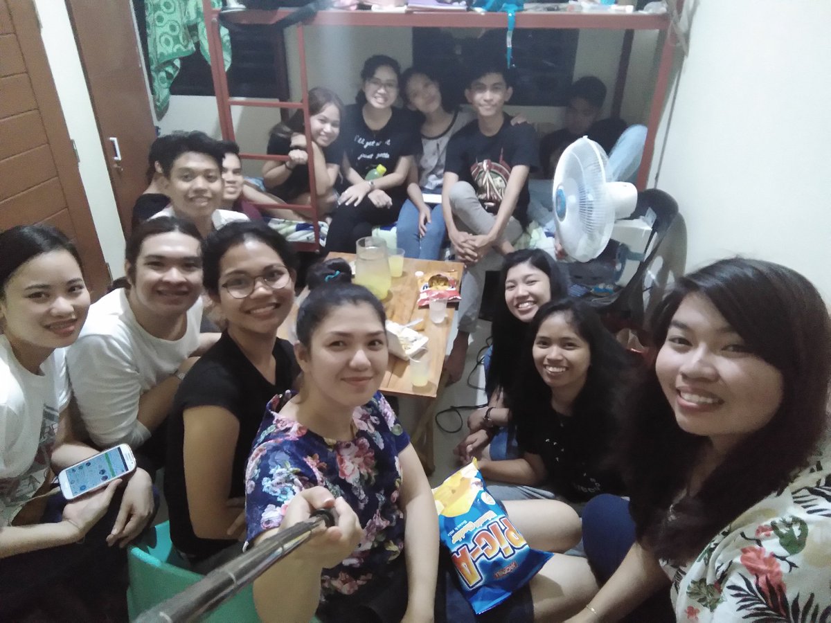melasunray's tweet photo. Huy nagpainom si @mykepatrice, Ms. Engineering2018 1st runner-up na title holder sa puso ng mga CE💕
#CESolid #CEstrong #CEGOLD #CEChampion #CEAttitude #CEnlebration2018 https://t.co/5vNH2F70Hm