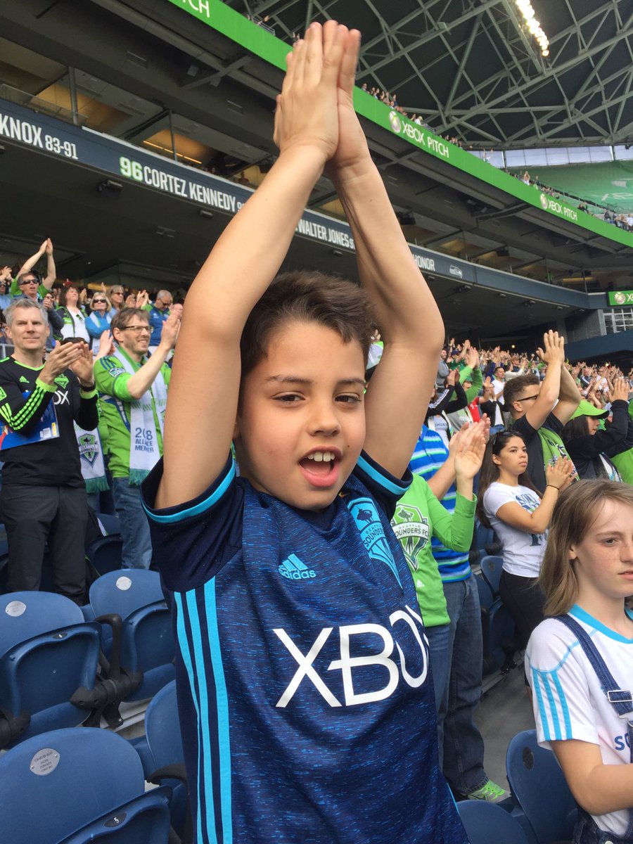 tcommike's tweet photo. Gooooo #Sounders!! #SoundersMatchDay #xboxphotocontest https://t.co/uIH9r4EeKm