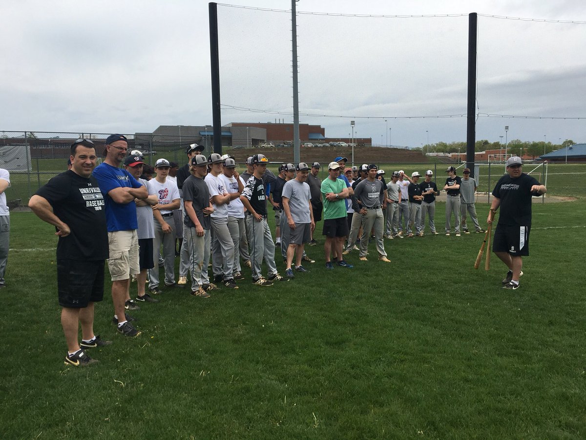 DomHighBaseball's tweet photo. Some more photos from todayโs #DadPractice! https://t.co/zkrP0CVv8N