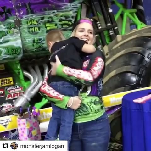 Krysten Anderson tweet media