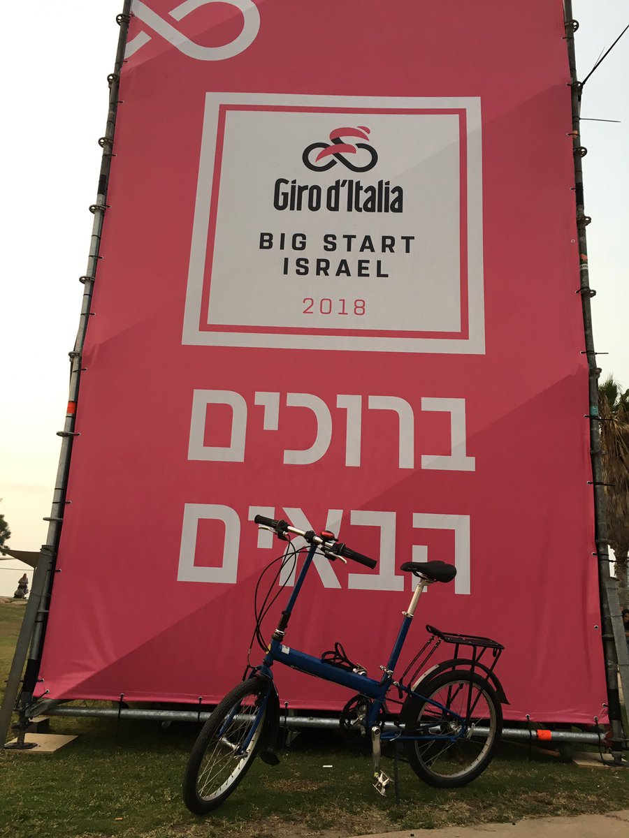 avibavi's tweet photo. With my @bikefriday at the #giroditalia in #talaviv #israel 🚲#bikefriday https://t.co/6gjdM8y92l