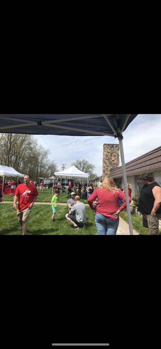 HUGE shout out to <a href="/DogStarRescue/">Dog Star Rescue</a>  today! What an amazing grand opening at your new facility! Thank you for having us!