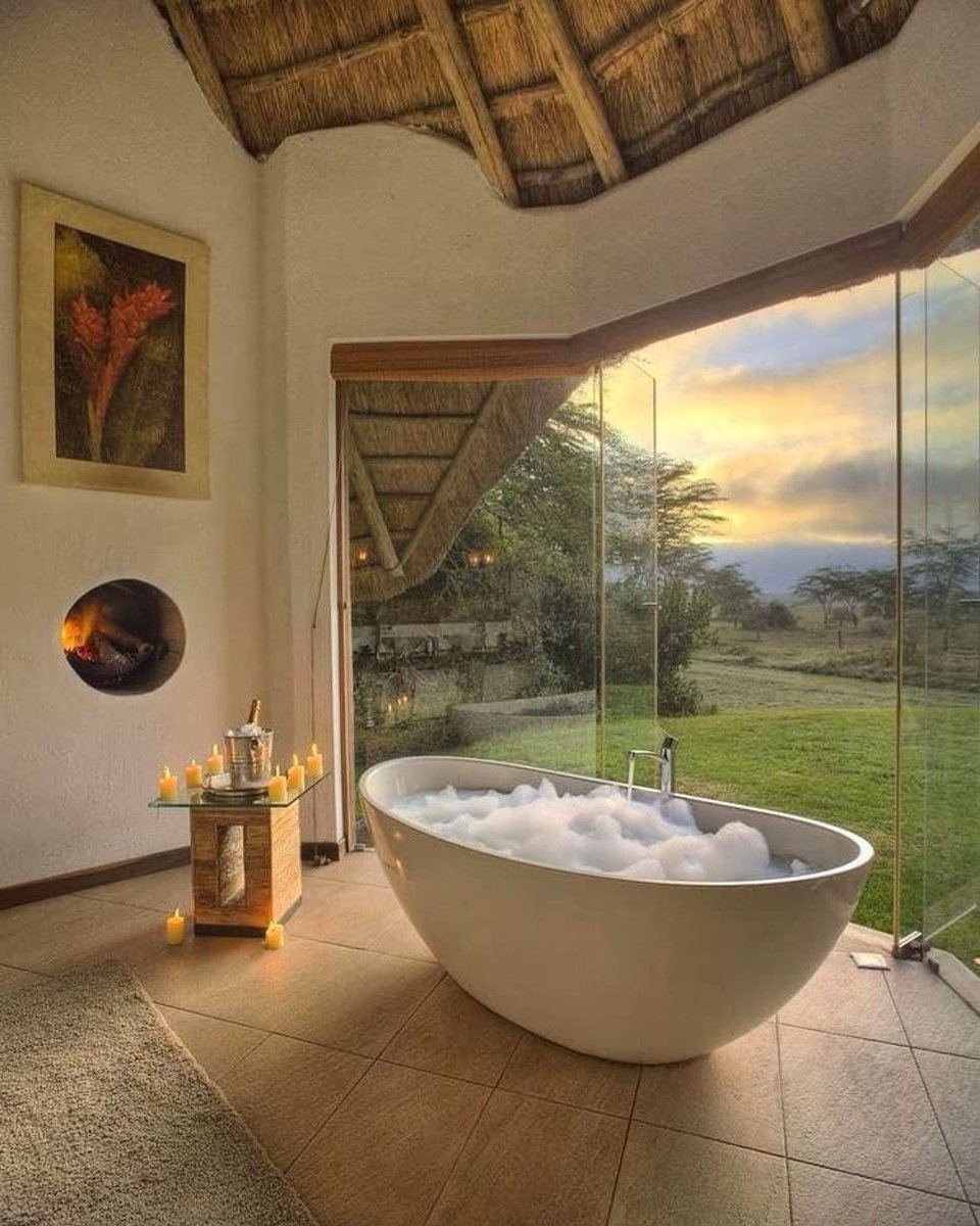 Is there any problem too great to solve while soaking in this tub and taking in this view? 😍
👉🏻Follow <a href="/glassexpanse/">Glass Expanse</a> for more
.
📷 Courtesy of @luxhousedesign
.
.
#luxury #luxurylifestyle #zenlife #luxuryhomes #luxuryliving #relax☀️ #sunset_lovers