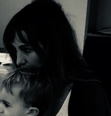 pardodevera's tweet photo. Yo también soy una víctima de #LaManada 

Y no quiero que nuestros hijos/as sean víctimas también de una sociedad que legitima la #violación y minimiza la #ViolenciaMachista 

#Mírame https://t.co/CiUPUqQqmK
