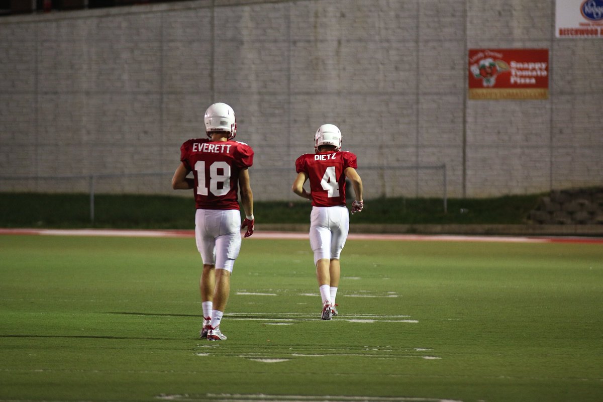 _Joshdietz_'s tweet photo. Happy birthday to one of best friends, I hope 20 treats you better than 19 did. See you see my brother @Dalton_Everett https://t.co/iIiG8rASYw