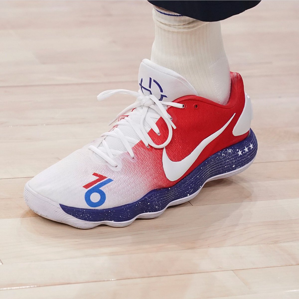 customize hyperdunks