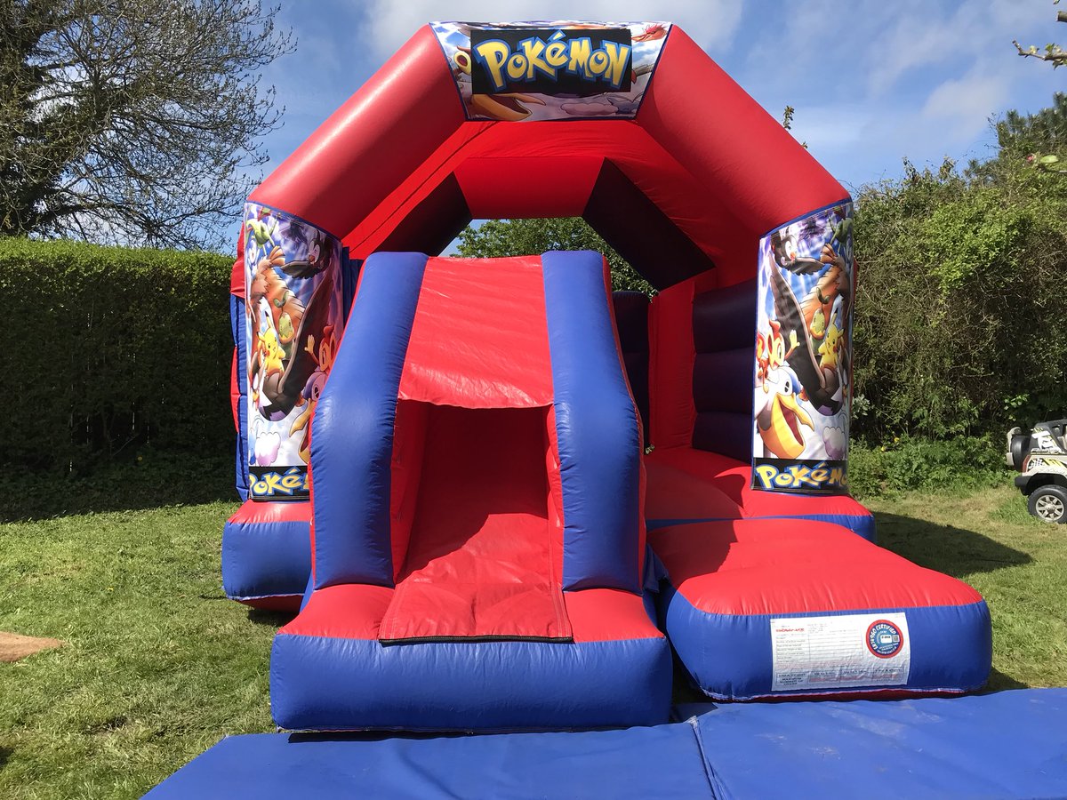 glendarraghtubs's tweet photo. #slushmachine #bouncycastles and more available to hire for birthday parties and other special occasions throughout #Newtownards #Bangor #Belfast and surrounding areas from https://t.co/anEliOwOM6 https://t.co/1EPYSTHscv