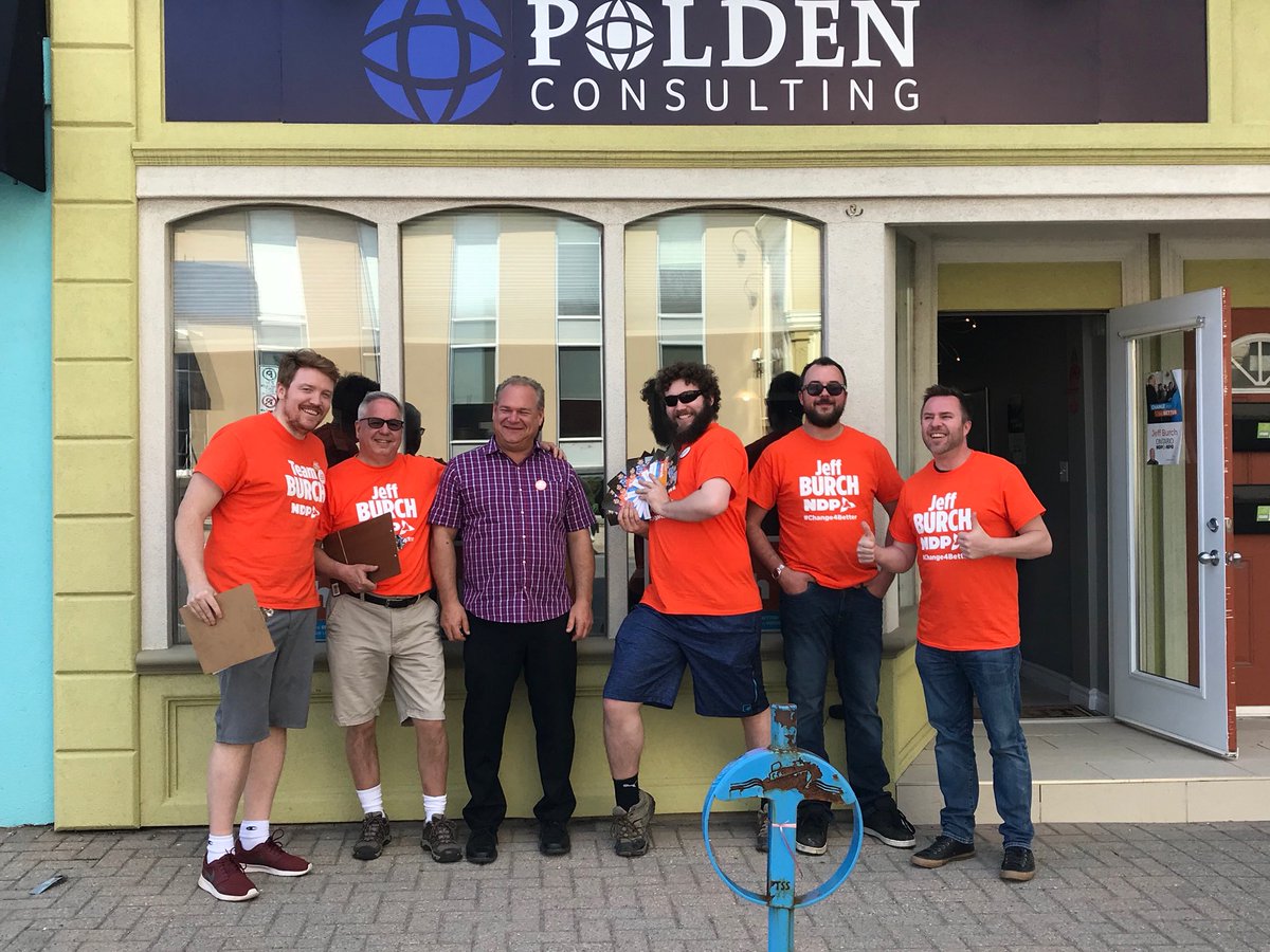 JeffBurch_'s tweet photo. Super Saturday canvass was a super success! Voters in Thorold and Merritton know itβs time we stop settling for bad and worse.
Thanks to my great volunteers for joining me on a beautiful Niagara day!
#Change4Better #TeamBurch https://t.co/i7XQmpbhMJ