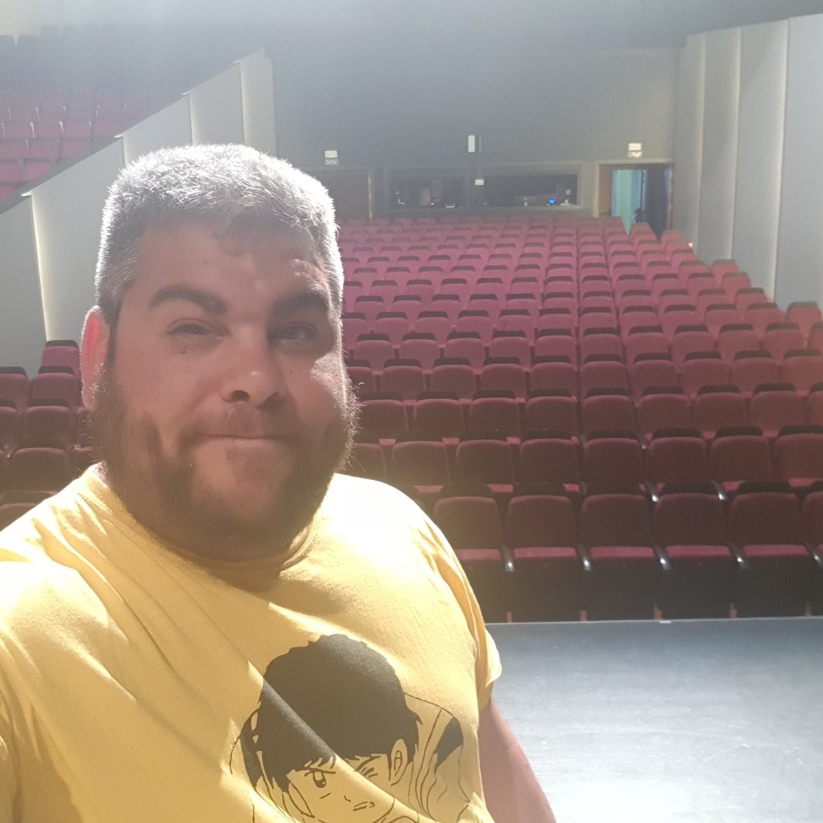 Pacoelflaco84's tweet photo. Gracias a la gente de Sant Andreu de la Barca un lujo haber actuado alli, mil gracias de verdad. https://t.co/r8JH3fwlth