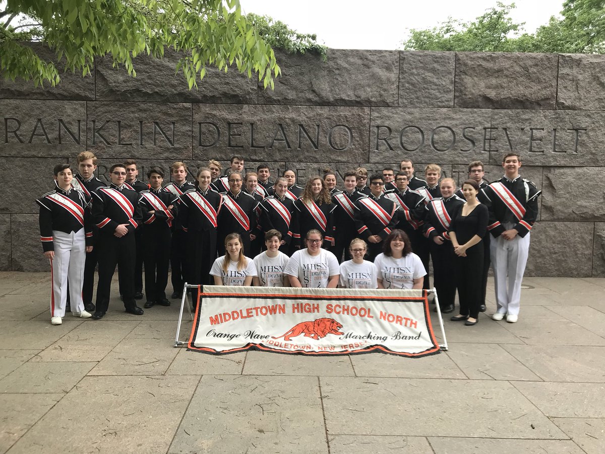 MHSNOrangeWave's tweet photo. A 2nd day of amazing performances by the @mhsnchoir  and Band in Washington DC!!!! @MTPSpride @MTPSArts @HSNPrincipal https://t.co/BPdOUIlHTC
