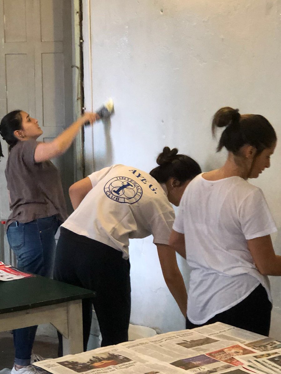 RotaractPPP's tweet photo. ¡Feliz día del voluntariado juvenil!😍💪🏻 nosotros festejamos pintando el comedor del refugio La Milagrosa https://t.co/46bXKH8QnD