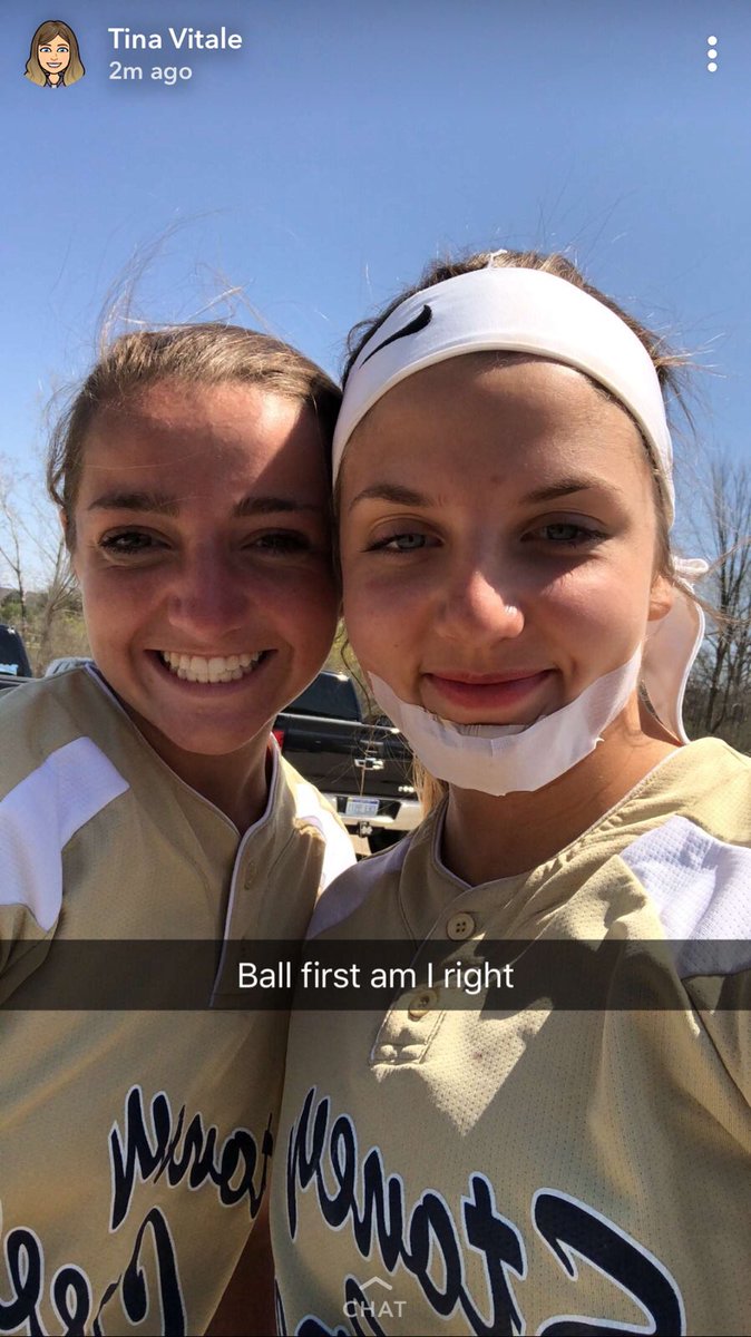 SoftballStoney's tweet photo. Major shoutout to @tinavitale23 who went to get 6 stitches between games AND came back to play TWO more!!!! What a champ #gocougars https://t.co/3oPTPGwZVk