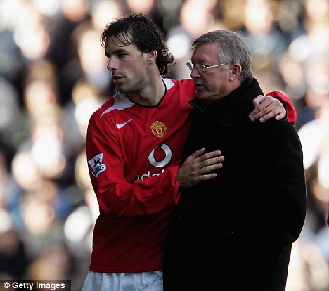 Hoping and praying for a full recovery..
Keep fighting Boss, youβve always done. π
#SirAlexFerguson
@ManUtd