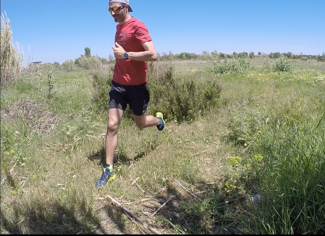 Running2life's tweet photo. #enyoing #spring #timetoplay #running #run #runningshoes #runningman #runnersofinstagram #nature #trail #mountains #training #strong #salomon #running2life #posatlagorra #saxx #runningtime #gopro #goprorunning #review https://t.co/ZGfzWLrdfT
