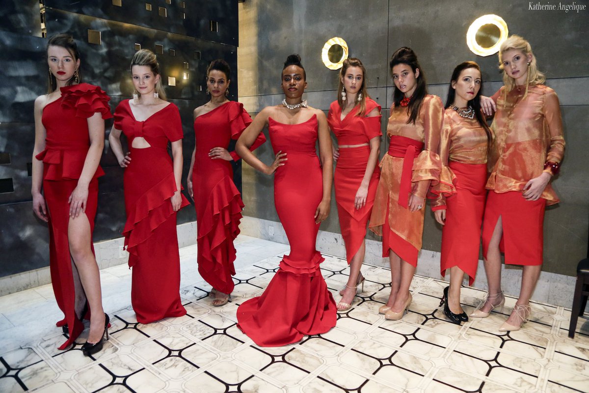 4ChionLifestyle's tweet photo. Exceptional designs by Niiffe at FDC Young Designer Awards #Soiree for FAST #NYC #Niiffe #4ChionStyle #reddress #design Photographer for large group Let Me Take Your Picture Katherine Angelique #Fblogger #Fbloggerrt https://t.co/drS58JcBMZ