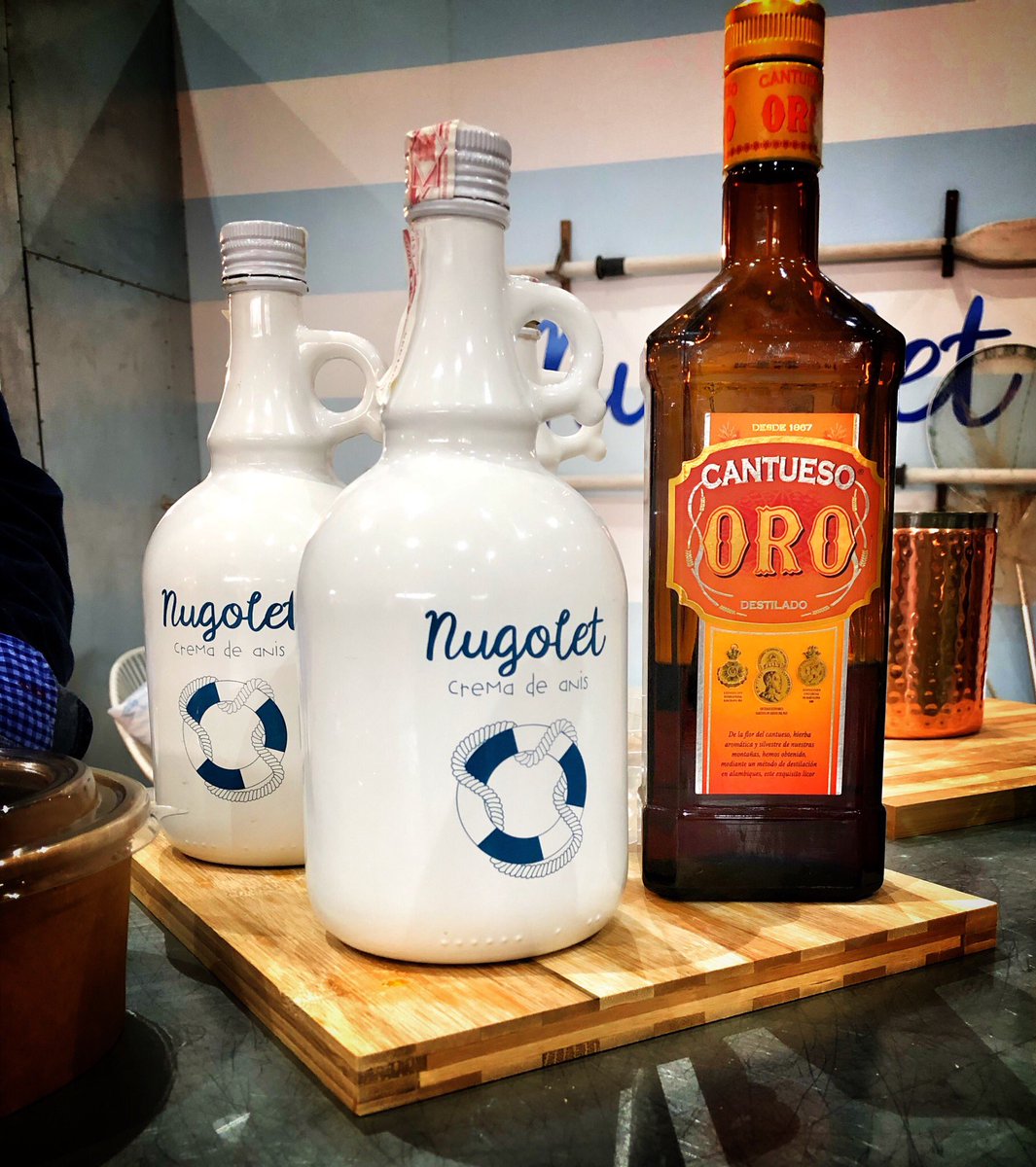 Super descubrimiento de una crema de anís #nugolet gracias a <a href="/cecilioalc/">Cecilio González</a> y <a href="/guiagastroalc/">Carlos Corredor</a> en Alicante Gastronómica en @IFA_Feria