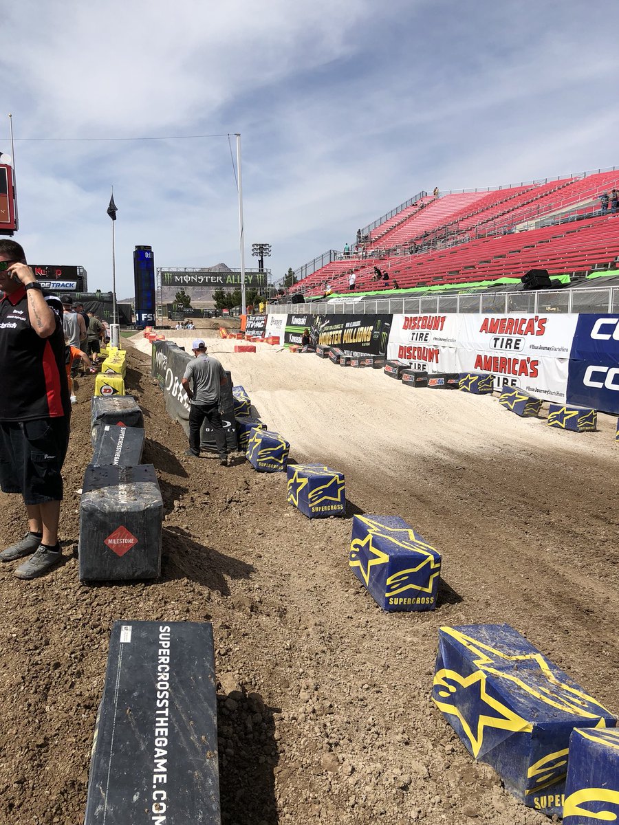 Stoked to be in Vegas with <a href="/KTMUSA/">KTM North America</a> for our Australian dealer conference. Can’t wait for the <a href="/AMASupercross/">Supercross</a> to begin. #amasx #SupercrossLIVE