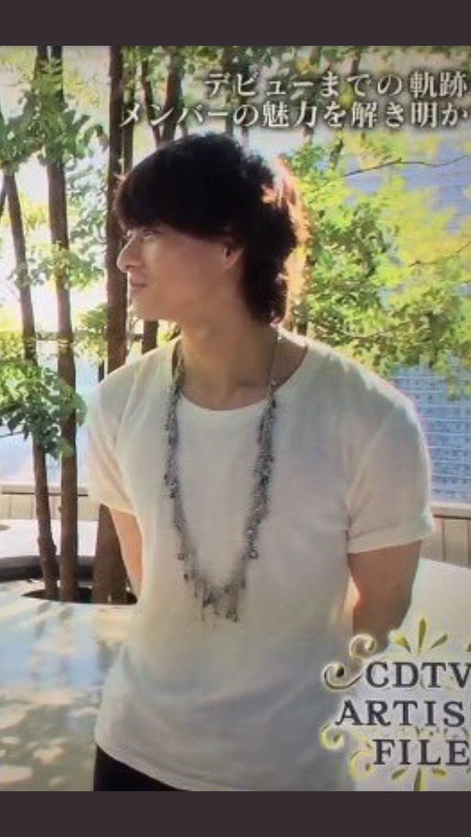 ゆ Sur Twitter この衣装を見たら Ha Haを思い出した 赤西仁 Ha Ha ウタワラ 平野紫耀 Cdtv カウントダウンtv