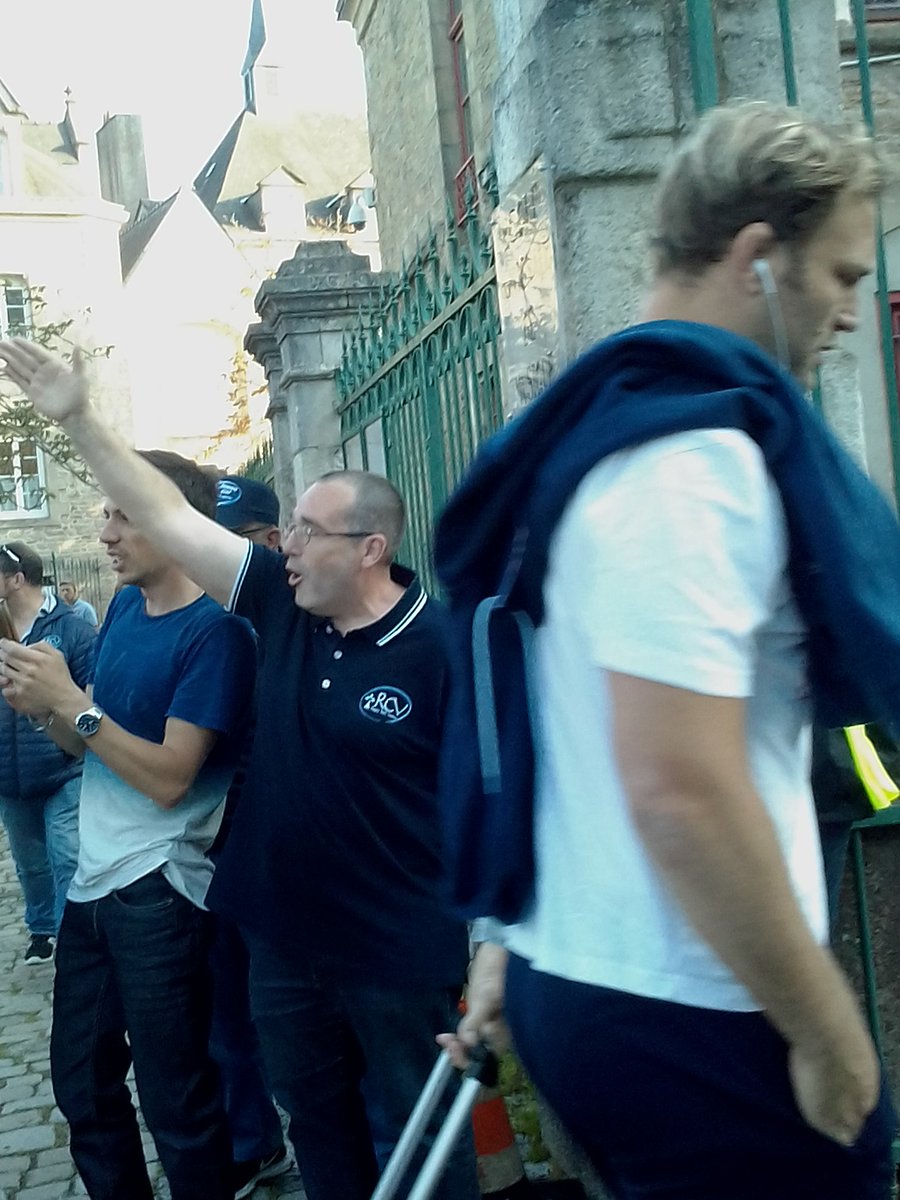 DylanChantefort's tweet image. Un gros merci pour la photo de mets joueurs préféré. #Chavancy et #Imhoff