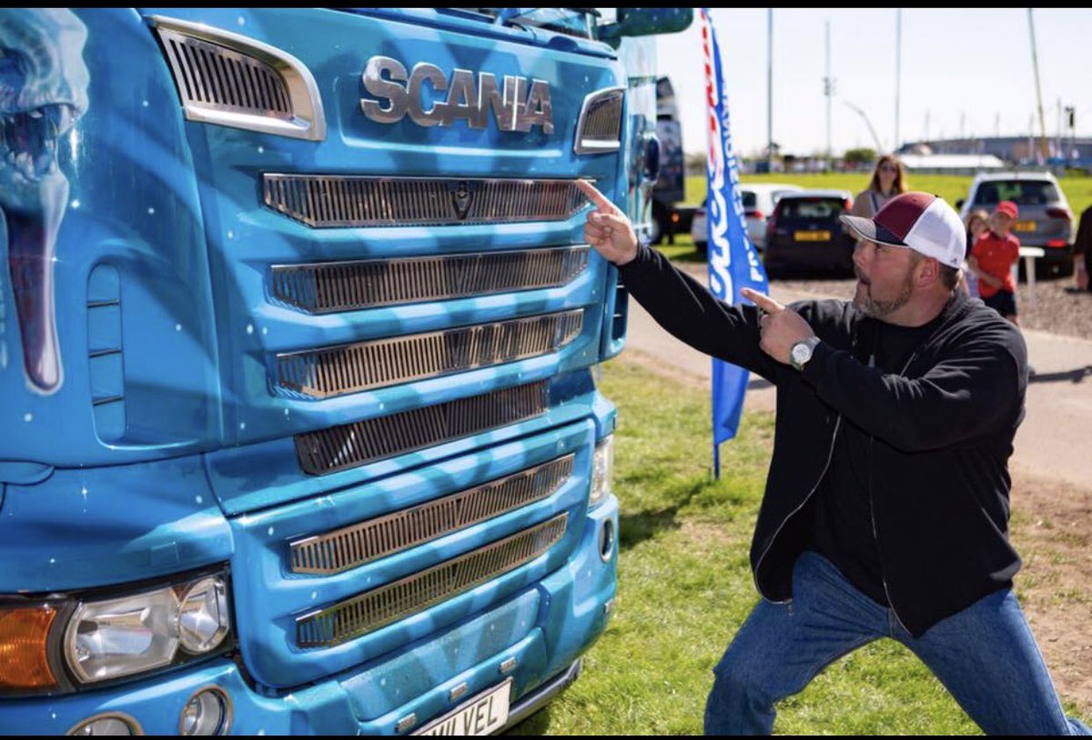 #TruckfestPeterborough 2018 is off the hook👍👍 so many awesome people and badass trucks! England is absolutely beautiful 👍👍